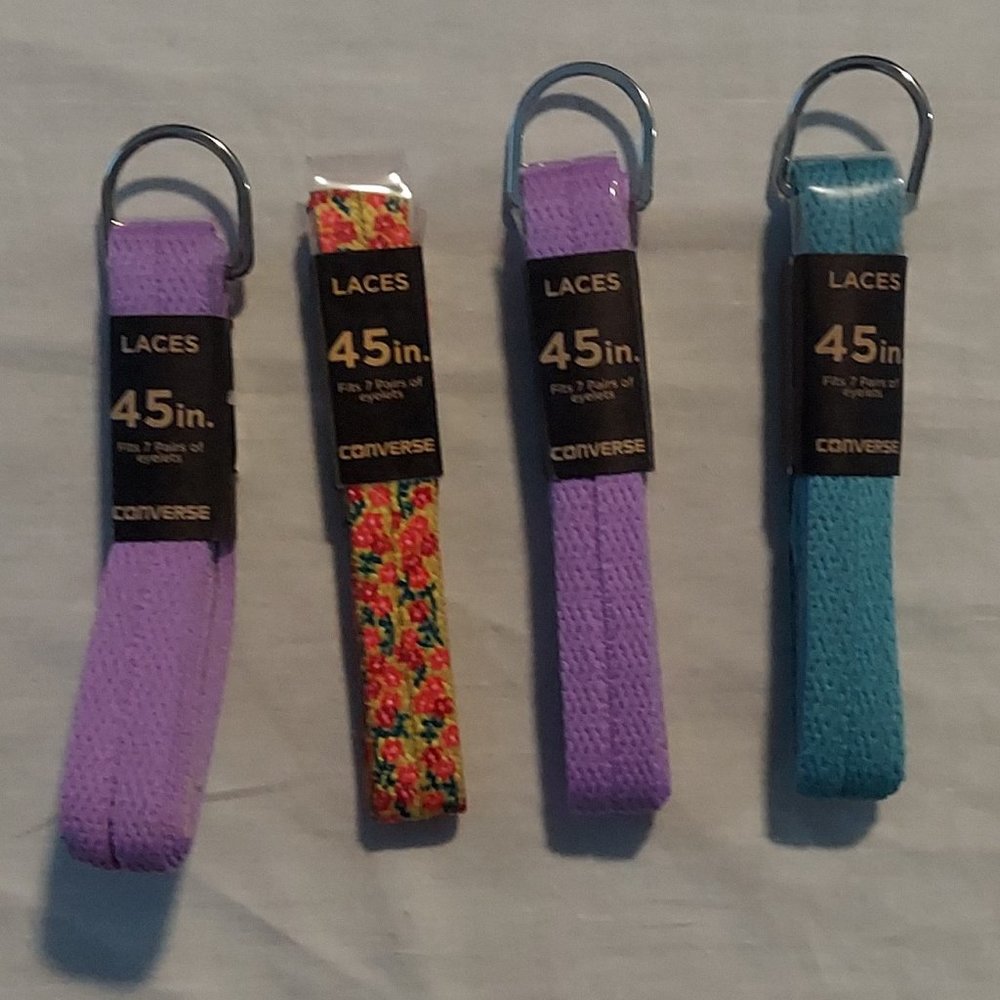 Converse 45 in Multi-colors shoelaces